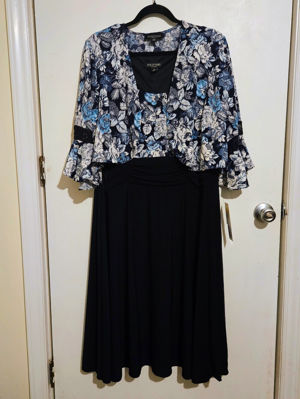 NWT Perceptions 2 Piece Dress Jacket Set Women's 2X Navy Floral Bell Sleeve
